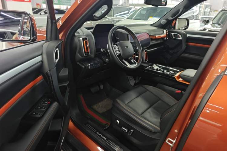 Used Haval DARGO 2021 2.0T DCT All-Wheel-Drive "Hao Tian Quan" Edition Left Front Seat
