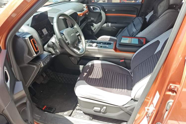 Used Haval DARGO 2021 1.5T DCT Two-Wheel Drive Labrador Edition Left Front Seat