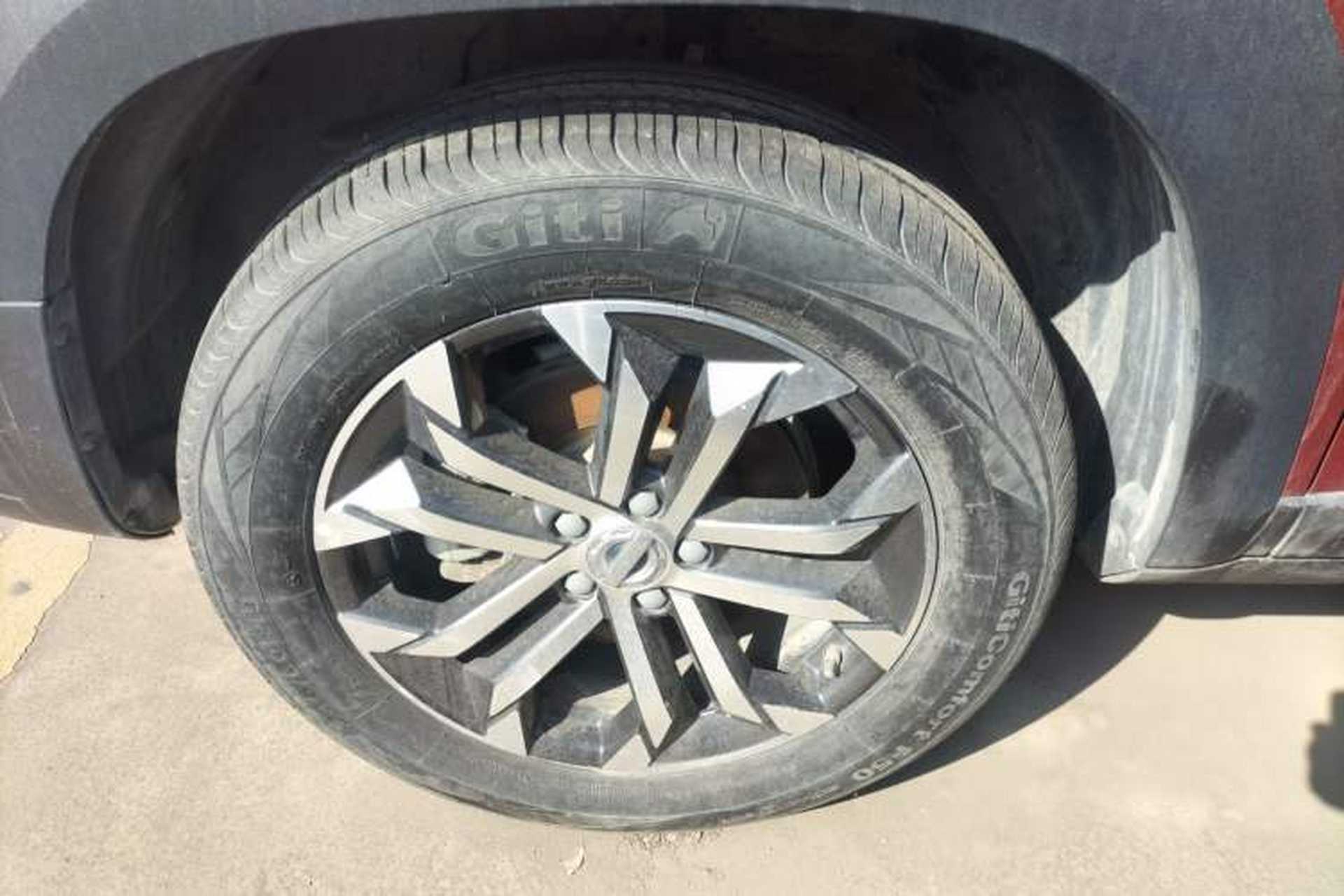 Used Haval DARGO 2021 1.5T DCT Two-Wheel Drive Border Collie Edition Left Front Wheel Hub