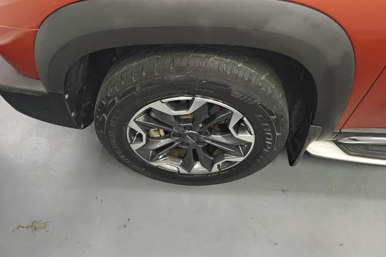 Used Haval DARGO 2021 2.0T DCT All-Wheel-Drive "Hao Tian Quan" Edition Left Front Wheel Hub