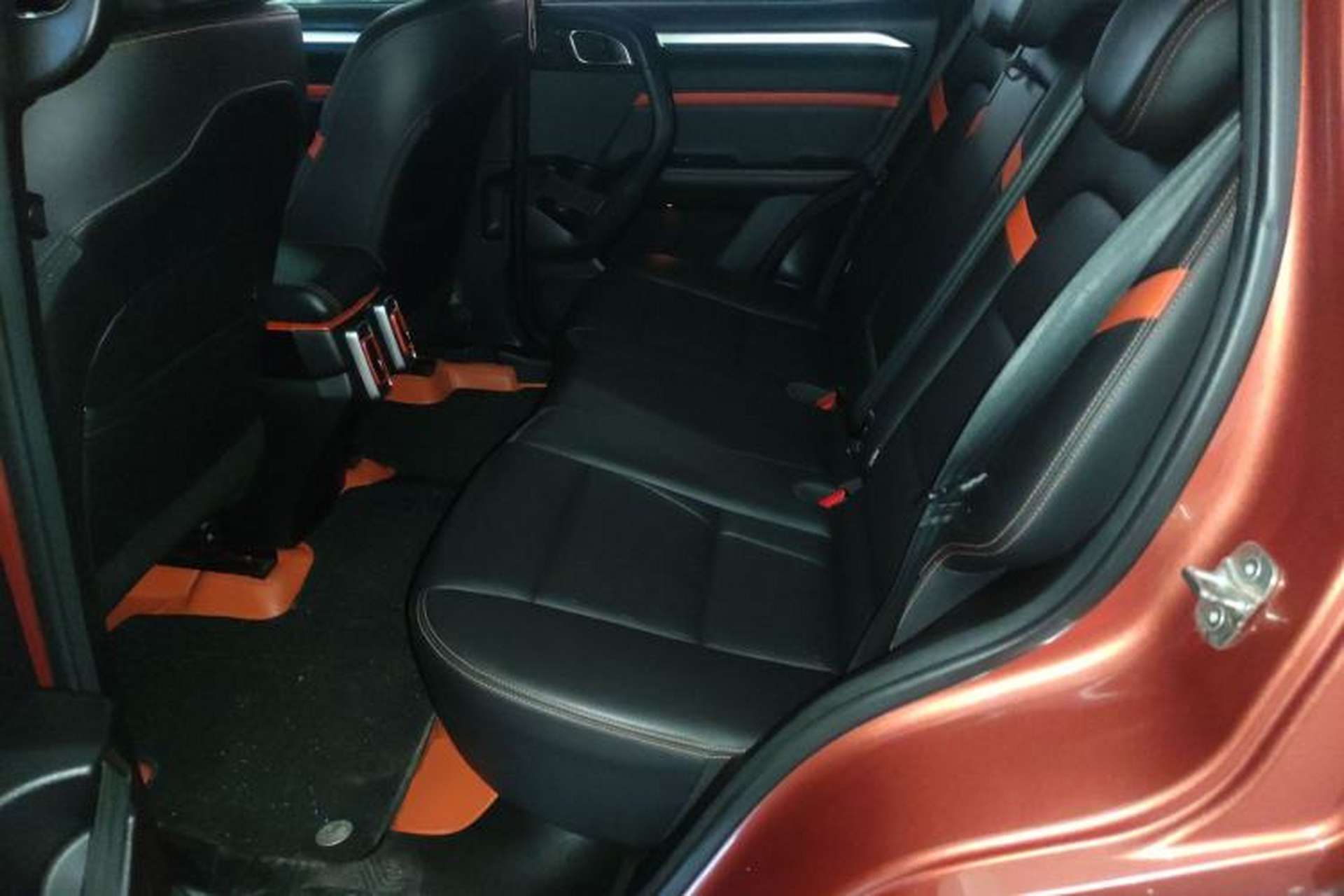 Used Haval DARGO 2021 1.5T DCT Two-Wheel Drive "Wangcai" Edition Left Rear Seat