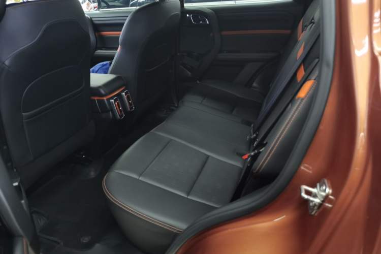 Used Haval DARGO 2021 1.5T DCT Two-Wheel Drive Labrador Edition Left Rear Seat