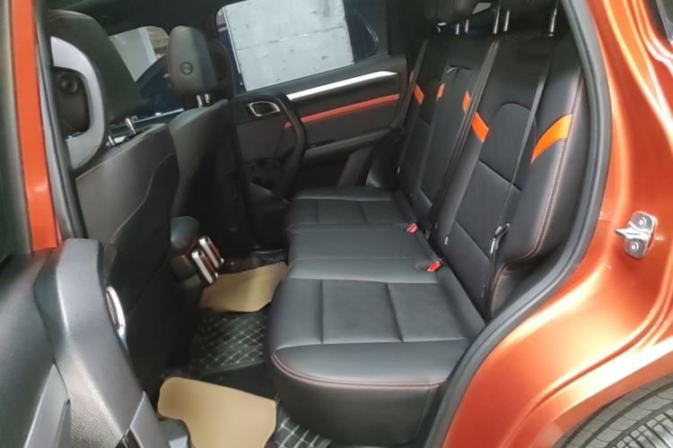 Used Haval DARGO 2021 1.5T DCT Two-Wheel Drive Border Collie Edition Left Rear Seat