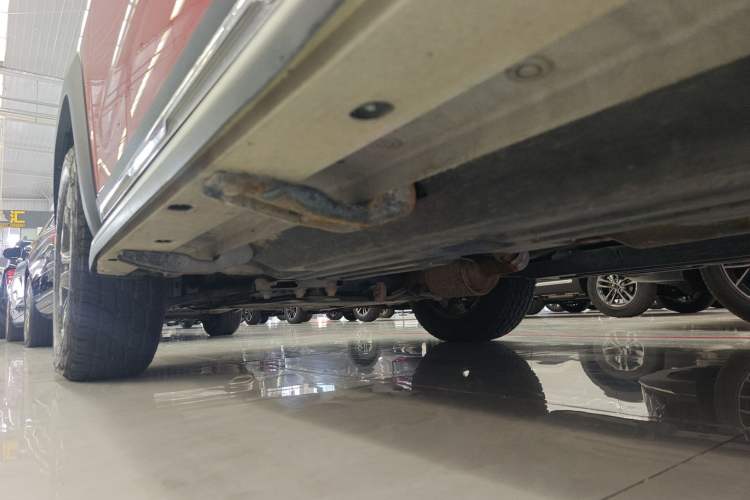 Used Haval DARGO 2021 2.0T DCT All-Wheel-Drive "Hao Tian Quan" Edition Left Side Sill