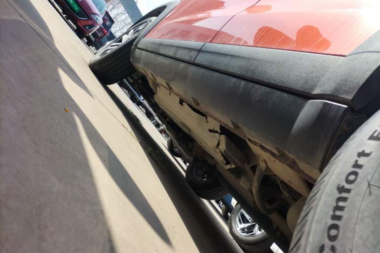 Used Haval DARGO 2021 1.5T DCT Two-Wheel Drive Border Collie Edition Left Side Sill