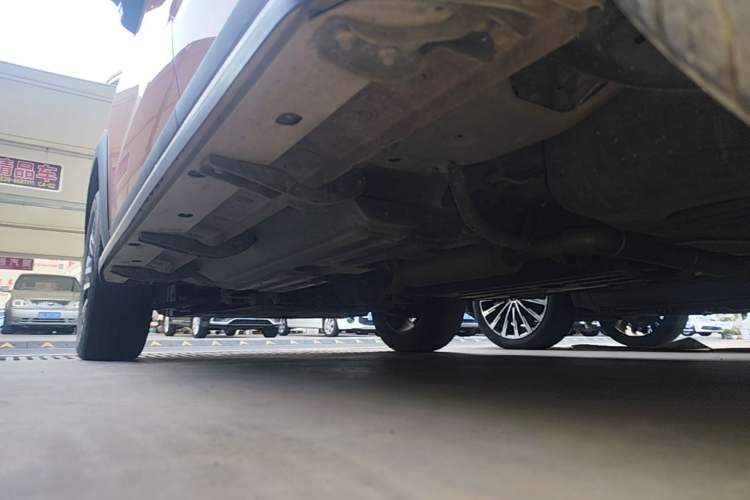 Used Haval DARGO 2021 1.5T DCT Two-Wheel Drive "Mǎquǎn" Edition Left Side Sill
