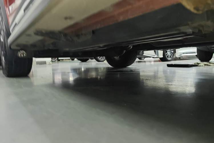 Used Haval DARGO 2021 2.0T DCT All-Wheel-Drive "Hao Tian Quan" Edition Left Side Sill