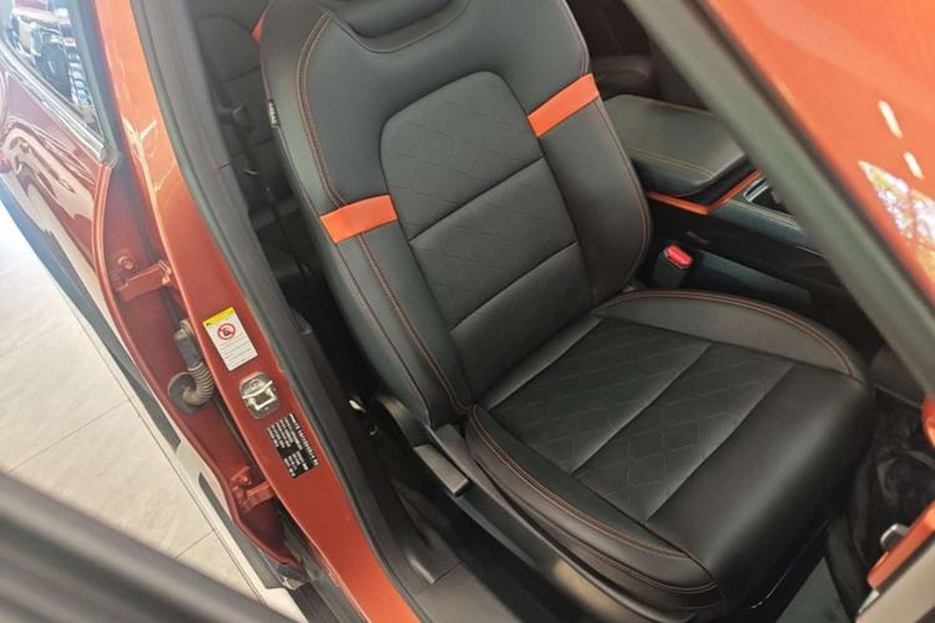Used Haval DARGO 2021 2.0T DCT 4x4 Chinese Rural Dog Edition Right Front Seat
