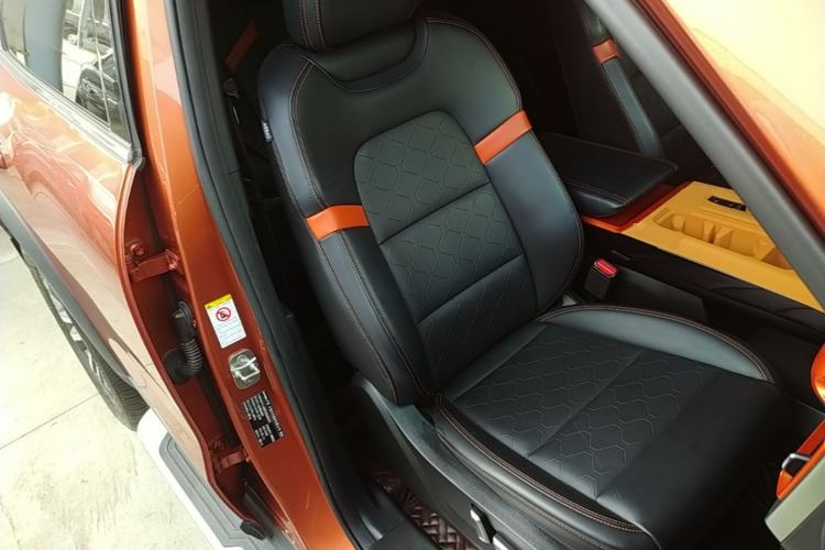 Used Haval DARGO 2021 1.5T DCT Two-Wheel Drive "Mǎquǎn" Edition Right Front Seat
