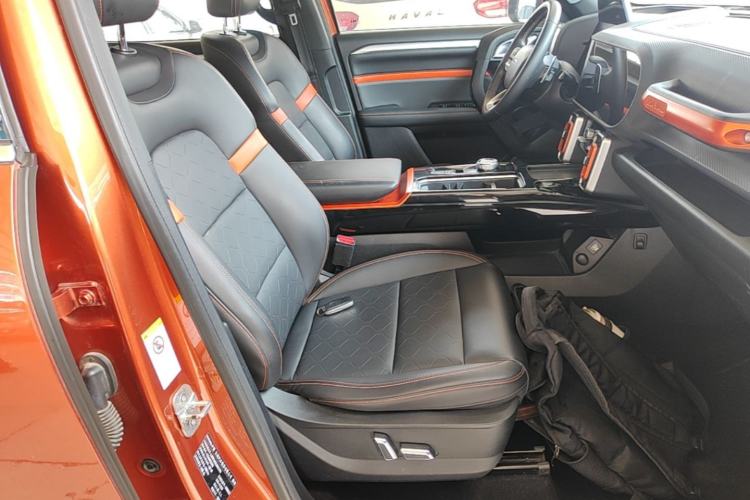 Used Haval DARGO 2021 1.5T DCT Two-Wheel Drive "Mǎquǎn" Edition Right Front Seat