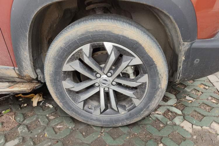 Used Haval DARGO 2021 1.5T DCT Two-Wheel Drive "Mǎquǎn" Edition Right Front Wheel Hub