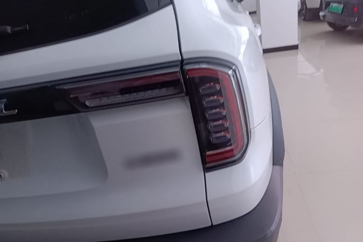 Used Haval DARGO 2021 1.5T DCT Two-Wheel Drive Labrador Edition Right Rear Taillight