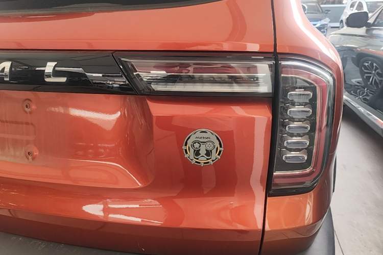 Used Haval DARGO 2021 1.5T DCT Two-Wheel Drive "Mǎquǎn" Edition Right Rear Taillight