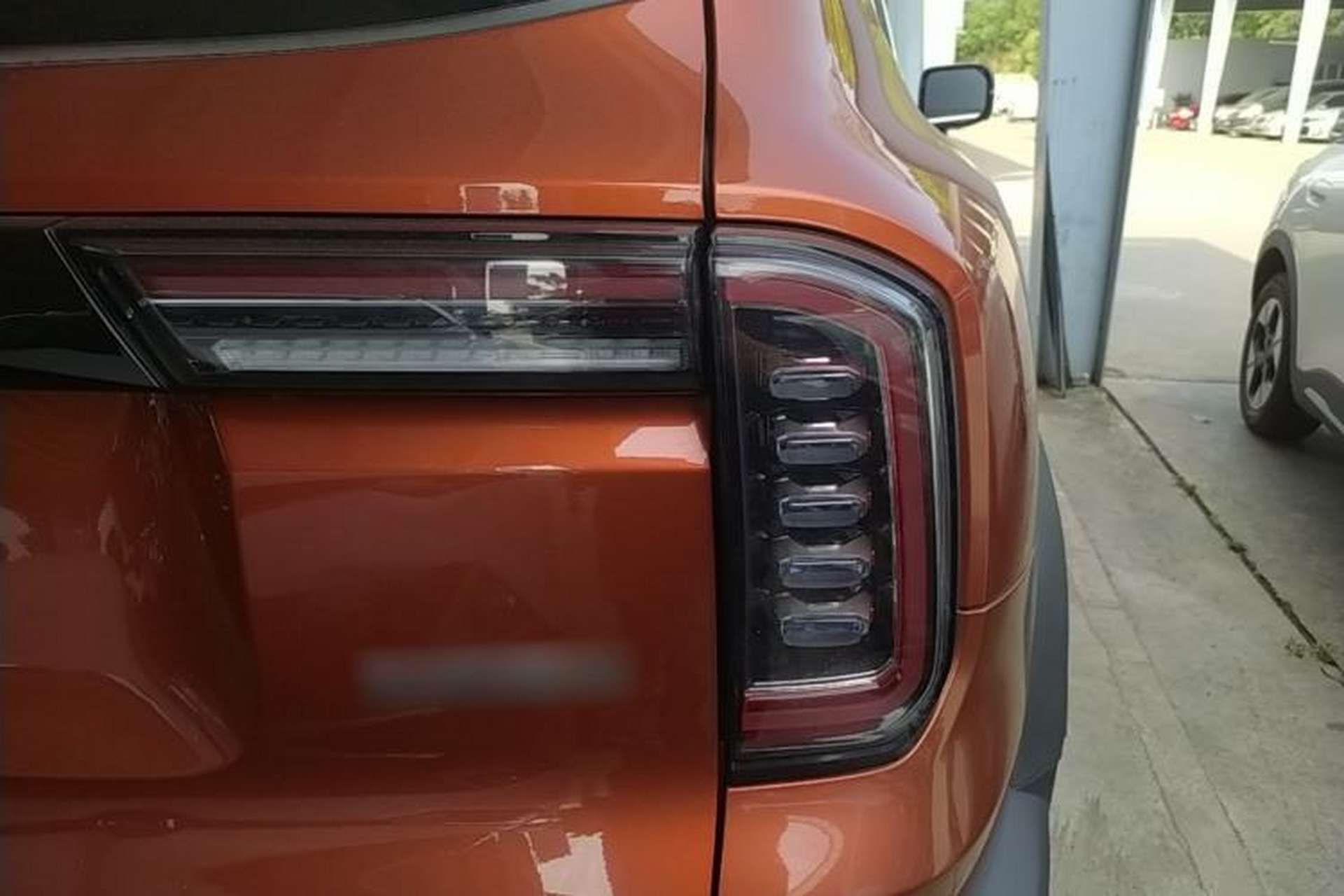 Used Haval DARGO 2021 1.5T DCT Two-Wheel Drive "Mǎquǎn" Edition Right Rear Taillight