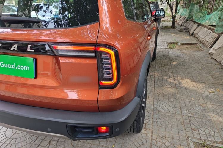 Used Haval DARGO 2021 1.5T DCT Two-Wheel Drive Border Collie Edition Right Rear Taillight