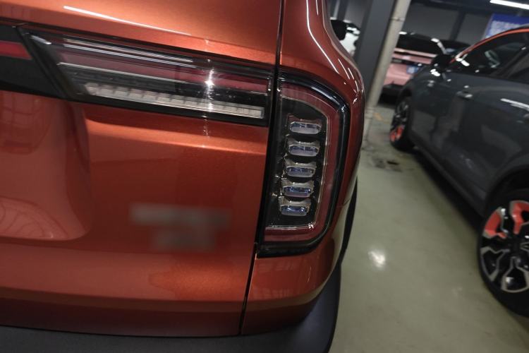 Used Haval DARGO 2021 2.0T DCT All-Wheel-Drive "Hao Tian Quan" Edition Right Rear Taillight
