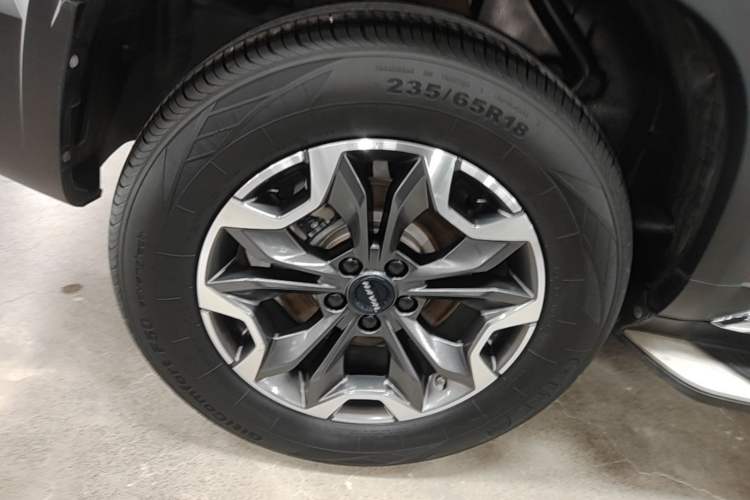 Used Haval DARGO 2021 2.0T DCT 4x4 Chinese Rural Dog Edition Right Rear Wheel Hub