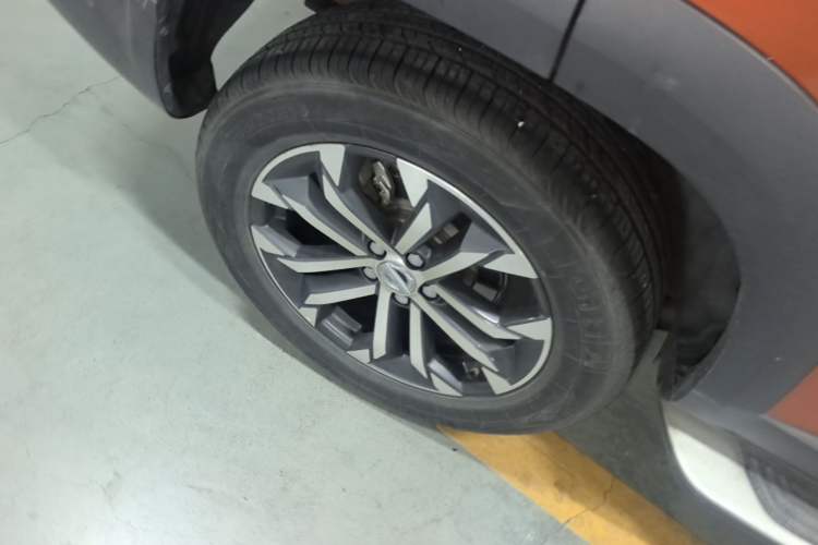 Used Haval DARGO 2021 1.5T DCT Two-Wheel Drive "Mǎquǎn" Edition Right Rear Wheel Hub