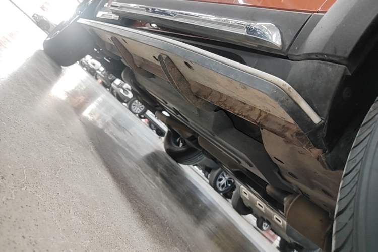 Used Haval DARGO 2021 2.0T DCT 4x4 Chinese Rural Dog Edition Right Side Sill