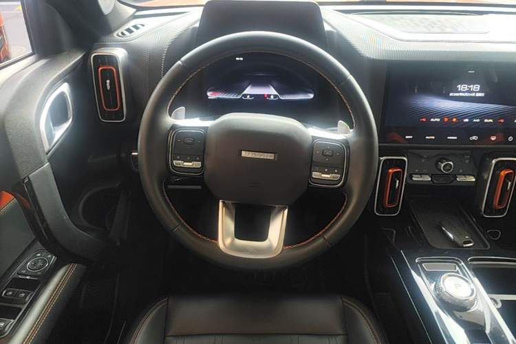 Used Haval DARGO 2021 1.5T DCT Two-Wheel Drive "Mǎquǎn" Edition Steering Wheel