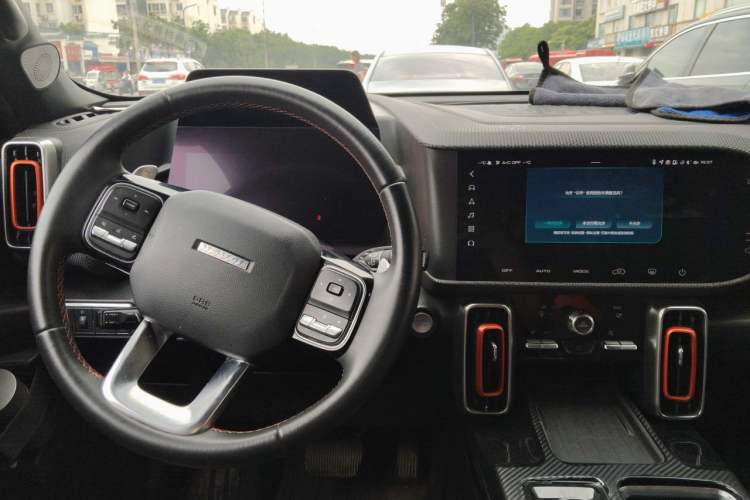 Used Haval DARGO 2021 1.5T DCT Two-Wheel Drive "Mǎquǎn" Edition Steering Wheel