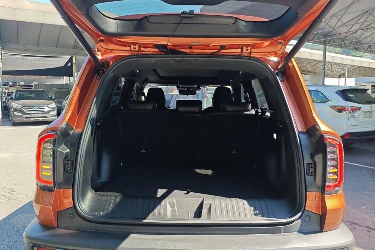 Used Haval DARGO 2021 2.0T DCT 4x4 Chinese Rural Dog Edition Trunk