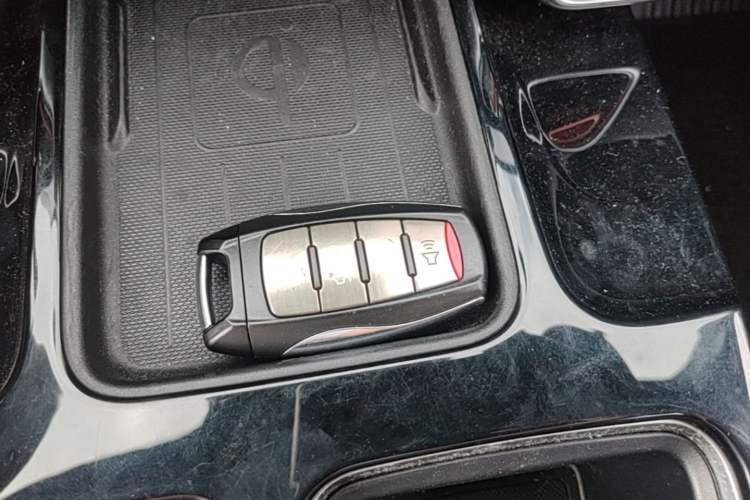 Used Haval DARGO 2021 1.5T DCT Two-Wheel Drive Border Collie Edition Vehicle Key