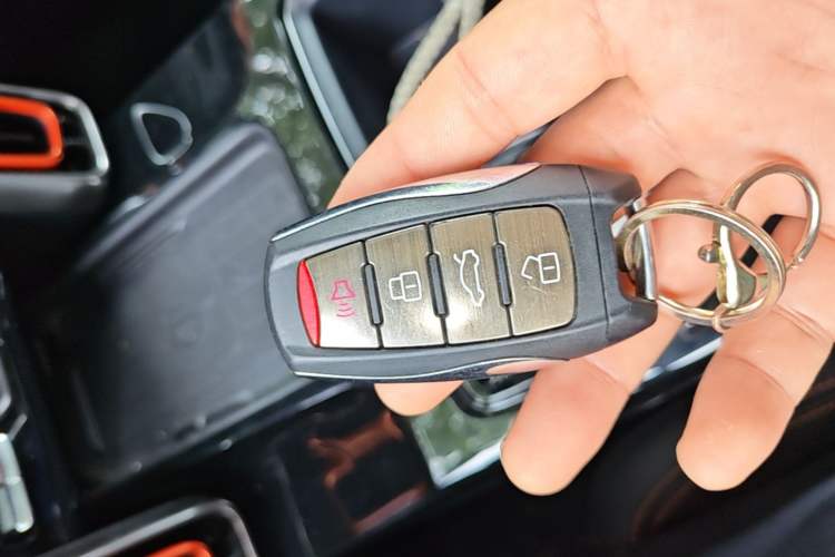 Used Haval DARGO 2021 1.5T DCT Two-Wheel Drive Border Collie Edition Vehicle Key