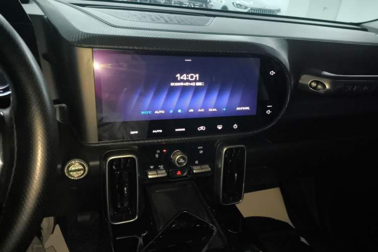 Used Haval DARGO 2022 1.5T DCT Two-Wheel Drive Border Collie Edition Audio And AC Panel