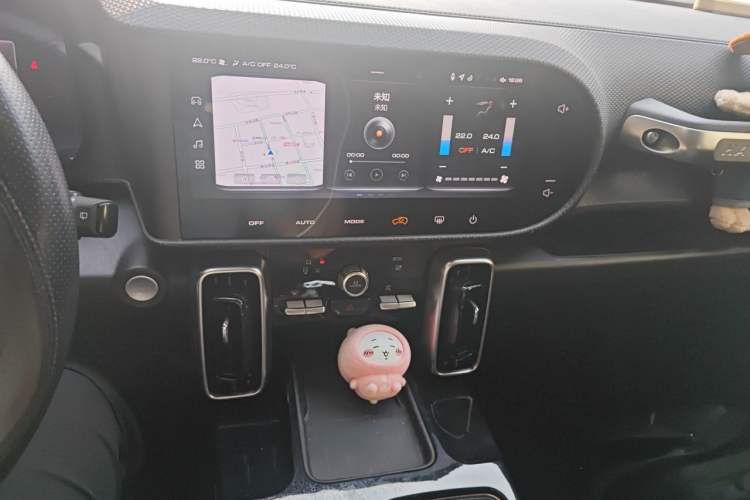 Used Haval DARGO 2022 1.5T DCT Two-Wheel Drive Border Collie Edition Audio And AC Panel
