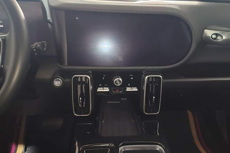 Used Haval DARGO 2022 1.5T DCT Two-Wheel Drive Mastiff Pursuit Edition Audio And AC Panel