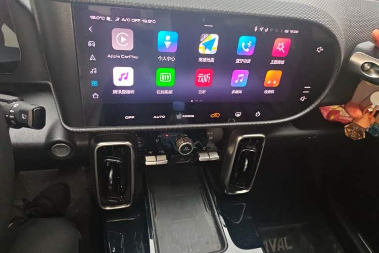 Used Haval DARGO 2022 1.5T DCT Two-Wheel Drive Border Collie Edition Audio And AC Panel