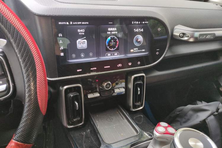 Used Haval DARGO 2022 1.5T DCT Two-Wheel Drive Border Collie Edition Audio And AC Panel