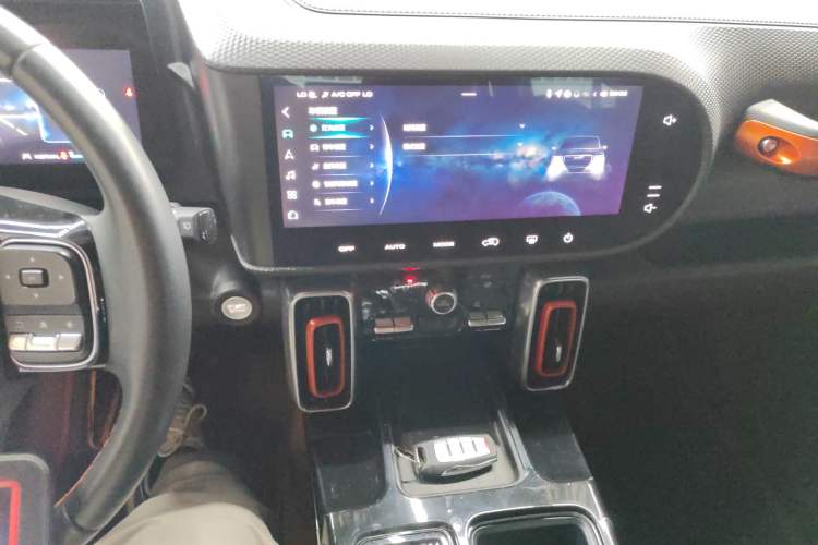 Used Haval DARGO 2022 1.5T DCT Two-Wheel Drive Border Collie Edition Audio And AC Panel