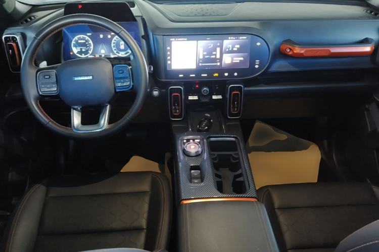 Used Haval DARGO 2022 1.5T DCT Two-Wheel Drive Border Collie Edition Center Console