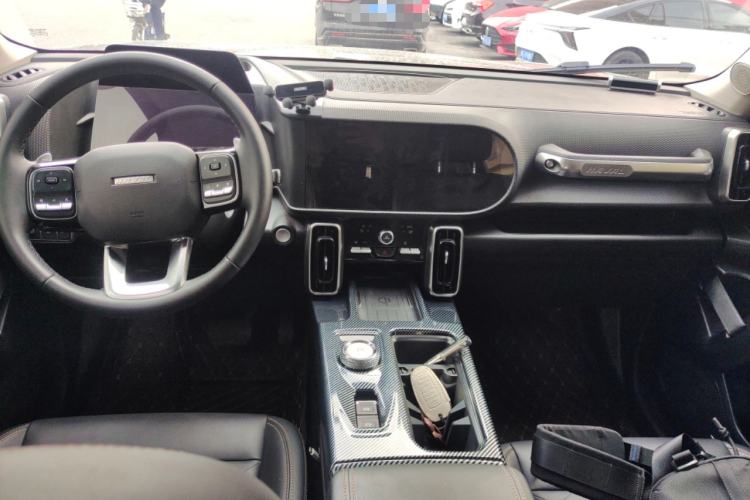 Used Haval DARGO 2022 1.5T DCT Two-Wheel Drive Border Collie Edition Center Console