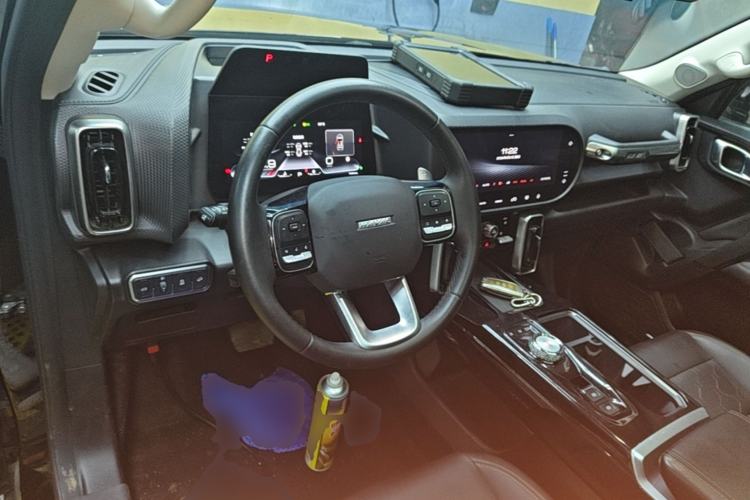 Used Haval DARGO 2022 1.5T DCT Two-Wheel Drive Border Collie Edition Center Console