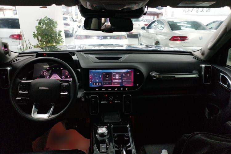 Used Haval DARGO 2022 1.5T DCT Two-Wheel Drive Mastiff Pursuit Edition Center Console