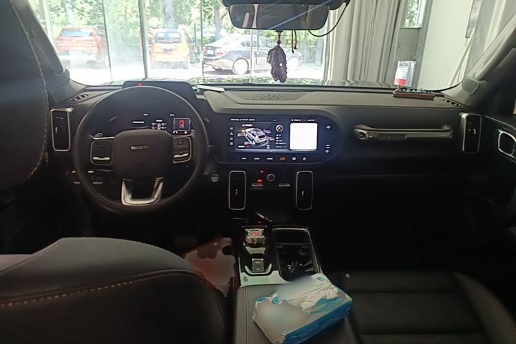 Used Haval DARGO 2022 2.0T DCT 4x4 Chinese Rural Dog Edition Center Console
