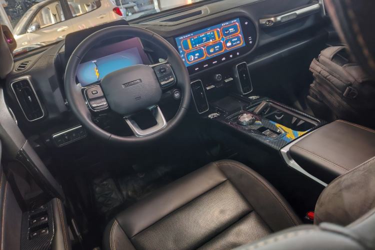 Used Haval DARGO 2022 2.0T DCT 4x4 Xiaotianquan Pursuit Edition Center Console