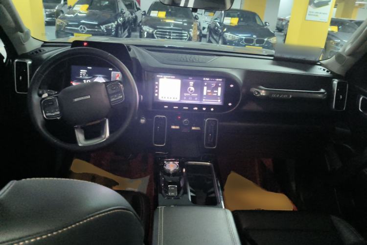 Used Haval DARGO 2022 1.5T DCT Two-Wheel Drive Border Collie Edition Center Console