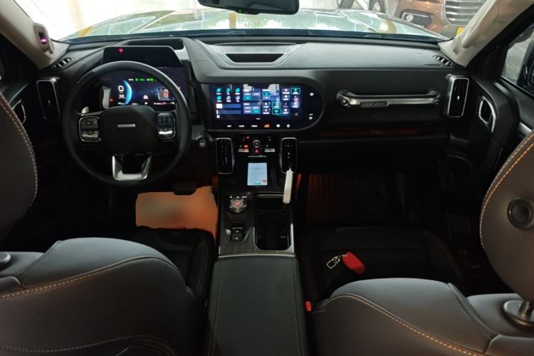 Used Haval DARGO 2022 1.5T DCT Two-Wheel Drive Mastiff Pursuit Edition Center Console