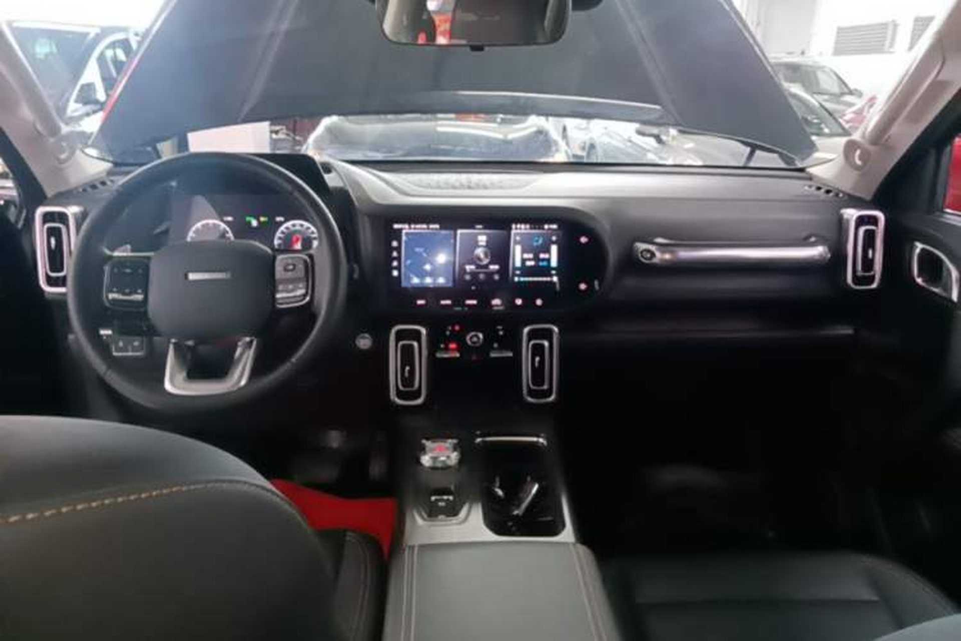 Used Haval DARGO 2022 1.5T DCT Two-Wheel Drive Border Collie Edition Center Console