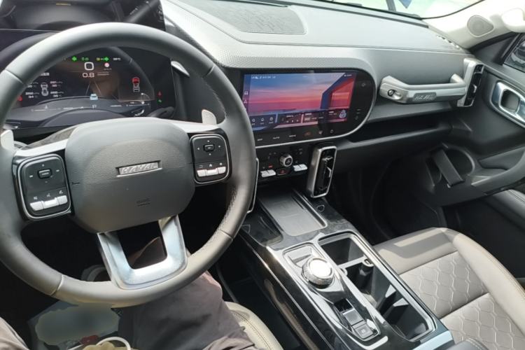 Used Haval DARGO 2022 1.5T DCT Two-Wheel Drive Border Collie Edition Center Console