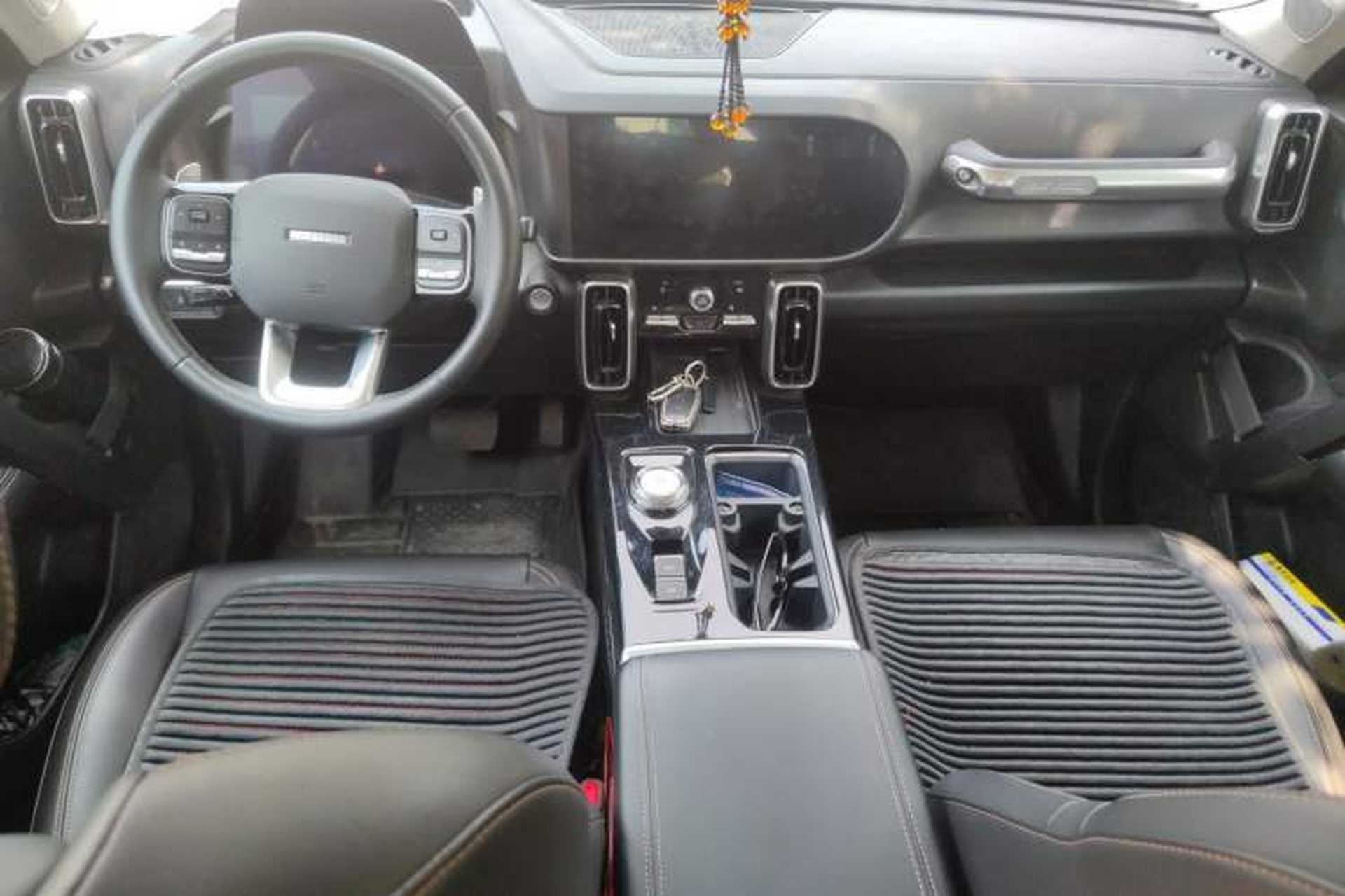 Used Haval DARGO 2022 1.5T DCT Two-Wheel Drive Border Collie Edition Center Console