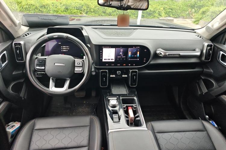 Used Haval DARGO 2022 1.5T DCT Two-Wheel Drive Mastiff Edition Center Console