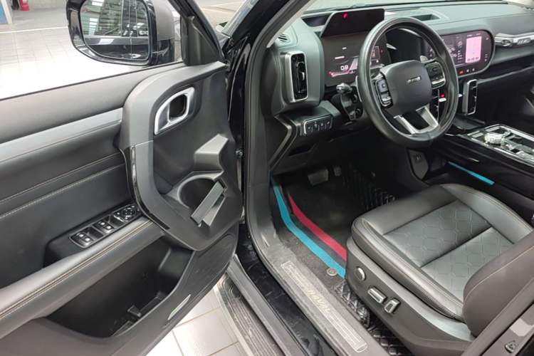 Used Haval DARGO 2022 2.0T DCT 4x4 Chinese Rural Dog Hunting Edition Driver Seat
