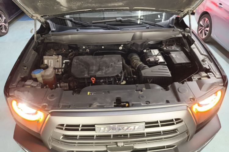 Used Haval DARGO 2022 2.0T DCT 4x4 Xiaotianquan Pursuit Edition Engine Bay