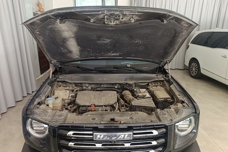 Used Haval DARGO 2022 2.0T DCT 4x4 Chinese Rural Dog Edition Engine Bay