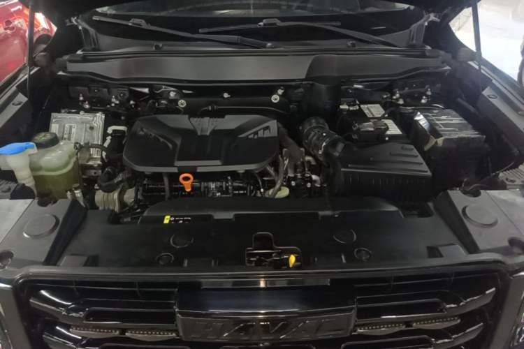 Used Haval DARGO 2022 2.0T DCT Two-Wheel Drive Huazhong Hound Edition Engine Bay